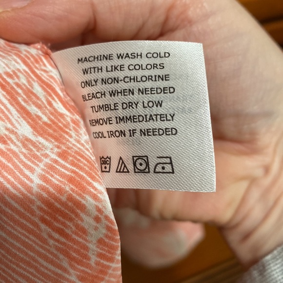 Coolibar tropical button down UPF50+ - Picture 12 of 13